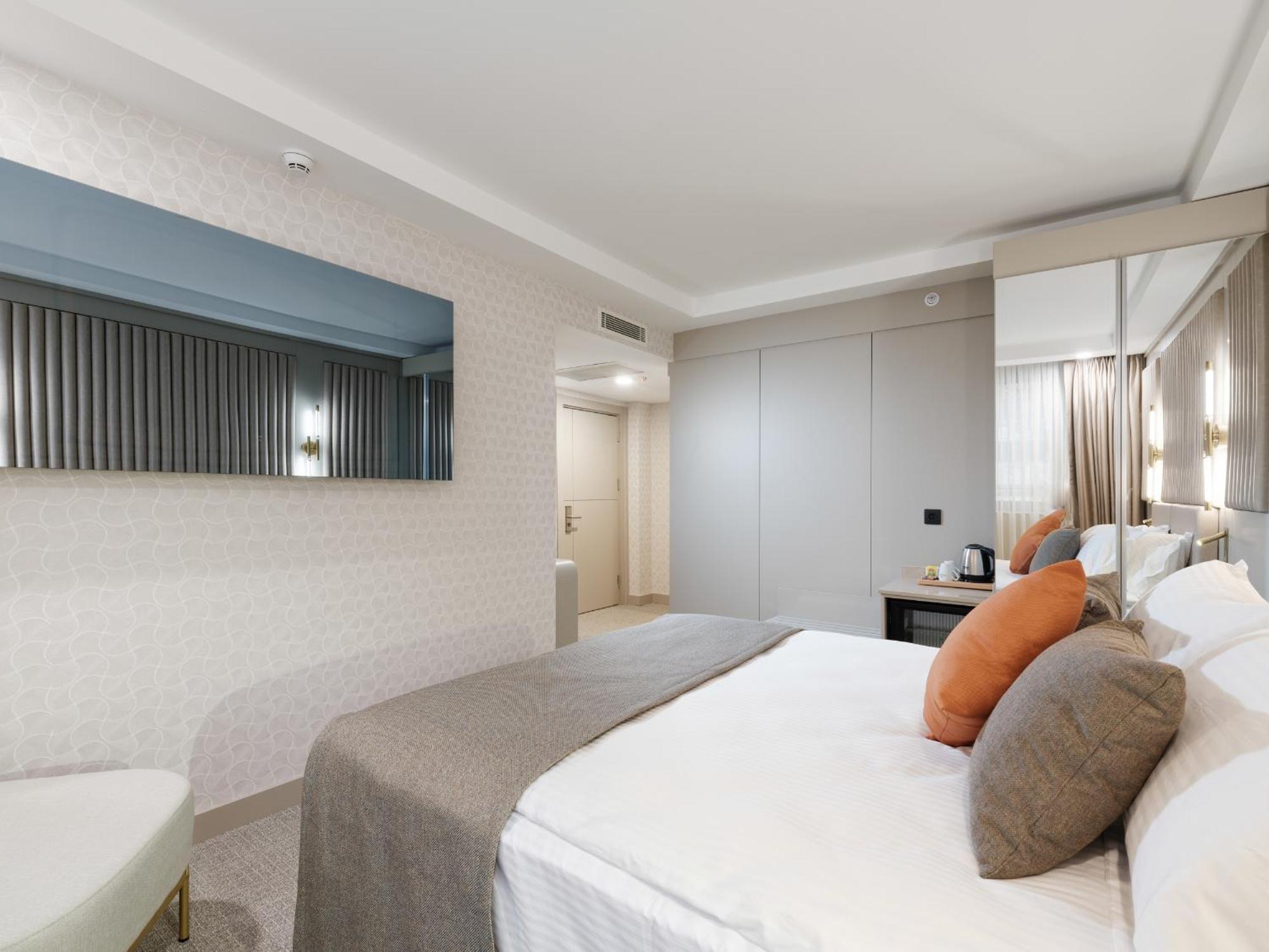 Perla Pura Hotel อิซมีร์ ภายนอก รูปภาพ